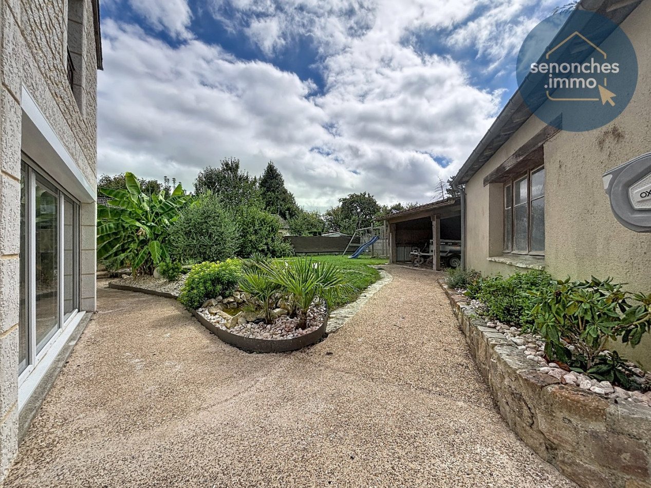 Maison spacieuse à vendre à Fontaine-Simon  215 m² habitables, 9 pièces, 4 chambres, garage et terrain de 485m² à Fontaine Simon (28240) – photo 3
