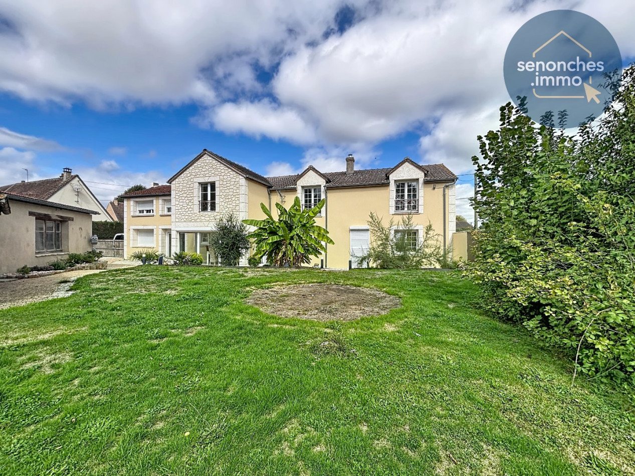 Maison spacieuse à vendre à Fontaine-Simon  215 m² habitables, 9 pièces, 4 chambres, garage et terrain de 485m² à Fontaine Simon (28240) – photo 4