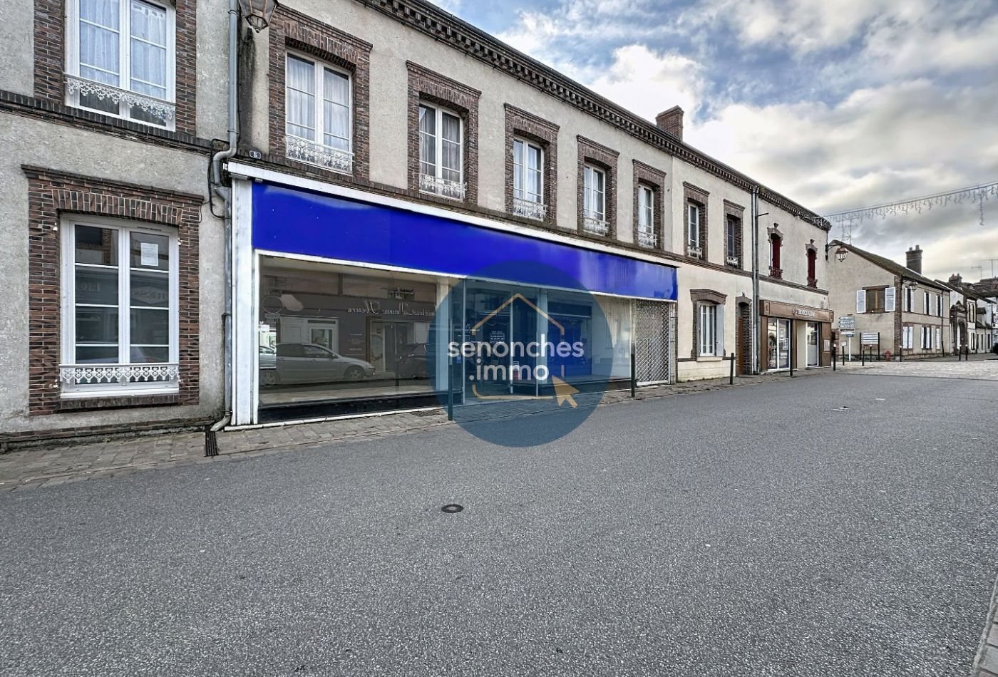 Local commercial de 53 m² cœur du centre-ville de Senonches